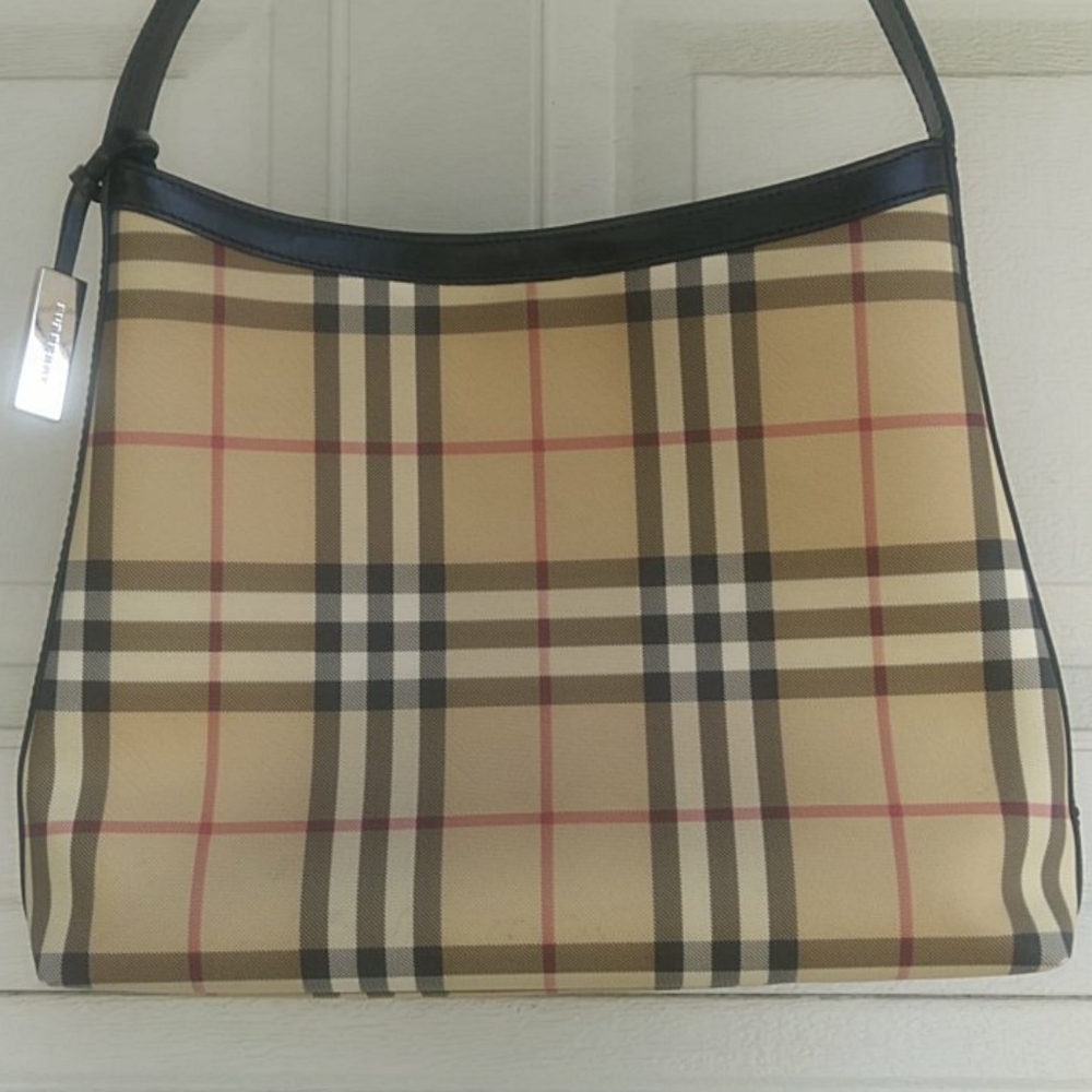 Burberry Classic Nova Check Should Bag